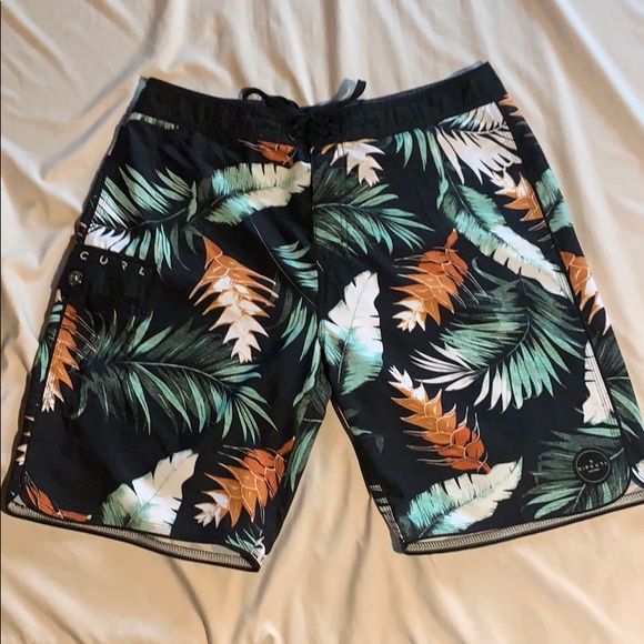 Rip curl board shorts - Picture 1 of 4